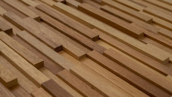 NOBLE 15 Iroko Träpanel