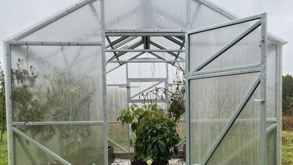 Växthus KLASSIK 2,5×4 m – polykarbonat 4 mm eller 6 mm